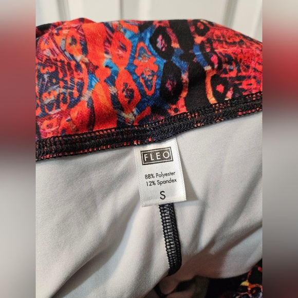 NWT FLEO Animal Print Multicolor Women's Shorts - Picture 5 of 5